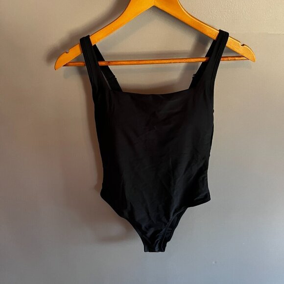 Relleciga Black One Piece Swimsuit Size Small NWT Beach Vacation Pool Fun Summer - Picture 2 of 7
